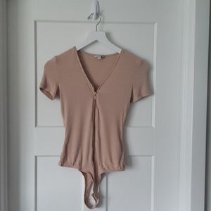 GUESS bodysuit